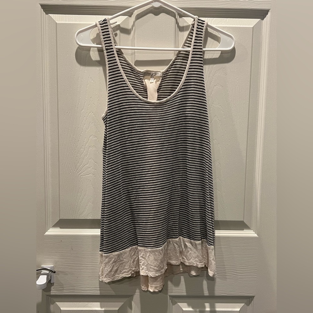 Just Ginger cream/drk grey stripe with cute tie in the back Size Med